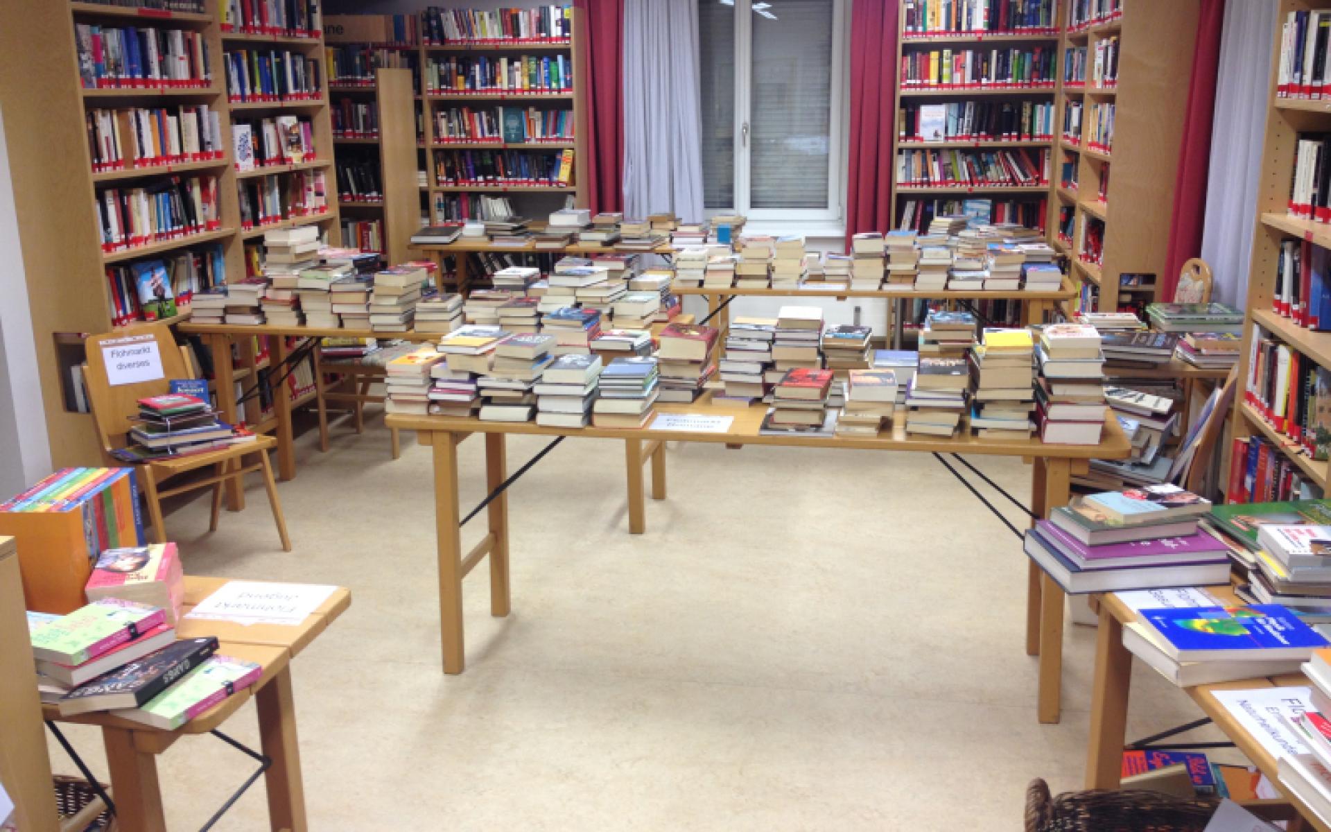 Bücherflohmarkt 2025